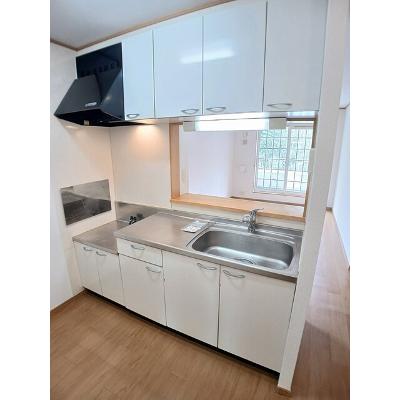 エレガンシア・コリーヌⅤ 201【管理NO：1-013431005-02010】 ★家具家電は申し込み後に搬入しますの物件画像