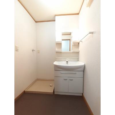ヴェル　フォーレ 101【管理NO：1-012888501-01010】 ★家具家電は申し込み後に搬入します★の物件画像