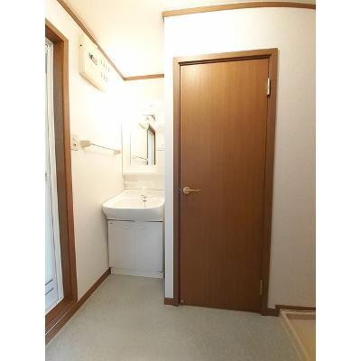 ソレイユⅠ 201【管理NO：1-010656601-02010】 ★家具家電は申し込み後に搬入します★の物件画像