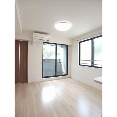 サン　ウォーム　Ｖ 304【管理NO：1-027599601-03040】 ★家具家電は申し込み後に搬入します★の物件画像