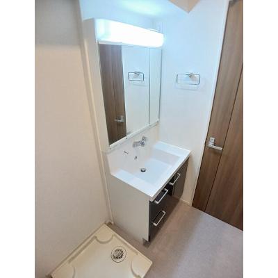 サン　ウォーム　Ｖ 304【管理NO：1-027599601-03040】 ★家具家電は申し込み後に搬入します★の物件画像