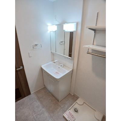 ツワブキ　Ⅰ 204【管理NO：1-027114701-02040】 ★家具家電は申し込み後に搬入します★の物件画像