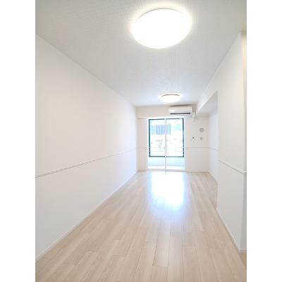 トランクワルＡ 103【管理NO：1-027079701-01030】 ★家具家電は申し込み後に搬入します★の物件画像