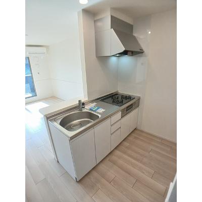 クラス　メール　ルアナ　Ⅱ 203【管理NO：1-025948302-02030】 ★家具家電は申し込み後に搬入します★の物件画像