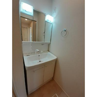 クラス　メール　ルアナ　Ⅱ 201【管理NO：1-025948302-02010】 ★家具家電は申し込み後に搬入します★ ★2026年08月下旬入居可能★の物件画像