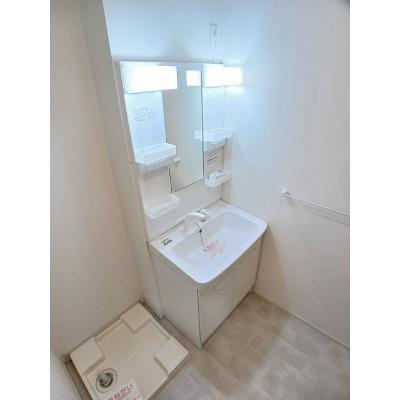 ブランシュールＤ 101【管理NO：1-020577801-01010】 ★家具家電は申し込み後に搬入します★の物件画像