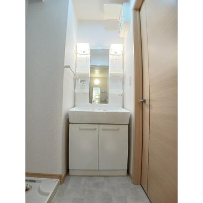 プラージュ 102【管理NO：1-015655301-01020】 ★家具家電は申し込み後に搬入しますの物件画像