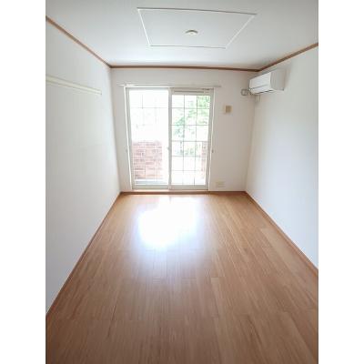 パストラーレ 104【管理NO：1-013377801-01040】 ★家具家電は申し込み後に搬入しますの物件画像
