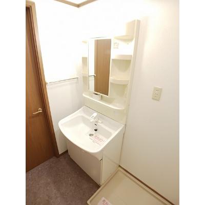 フレグランス焼山 201【管理NO：1-010966401-02010】 ★家具家電は申し込み後に搬入しますの物件画像