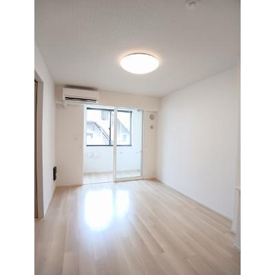 ラメール 102【管理NO：1-028480201-01020】 ★家具家電は申し込み後に搬入しますの物件画像