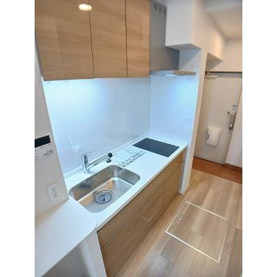 ラメール 101【管理NO：1-028480201-01010】 ★家具家電は申し込み後に搬入しますの物件画像