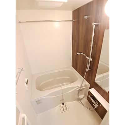 ラメール 101【管理NO：1-028480201-01010】 ★家具家電は申し込み後に搬入しますの物件画像