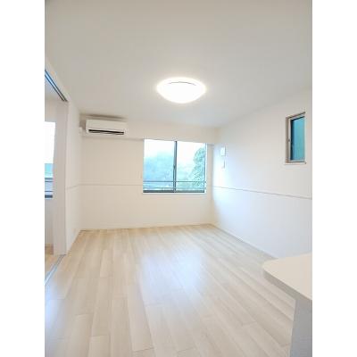 エスティタート　ブリランテ 201【管理NO：1-027133501-02010】 ★家具家電は申し込み後に搬入しますの物件画像