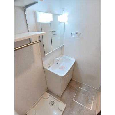 エスティタート　ブリランテ 201【管理NO：1-027133501-02010】 ★家具家電は申し込み後に搬入しますの物件画像