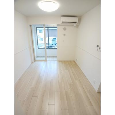 エスティタート　ブリランテ 102【管理NO：1-027133501-01020】 ★家具家電は申し込み後に搬入しますの物件画像