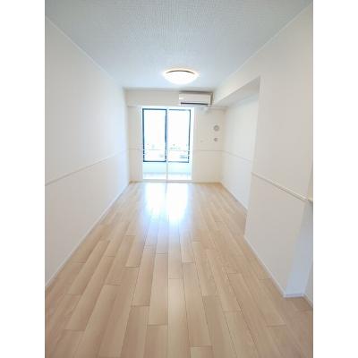 エテルノⅠ 103【管理NO：1-026960901-01030】 ★家具家電は申し込み後に搬入します★の物件画像