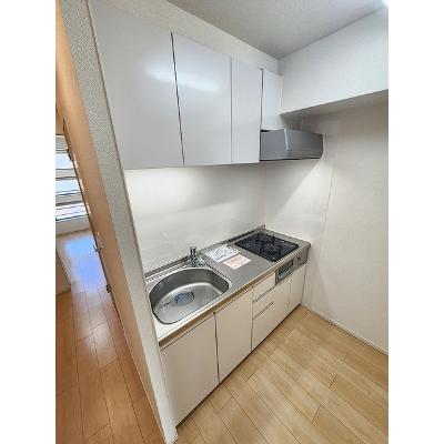 コモド・カサ・ミラ 203【管理NO：1-024961701-02030】 ★家具家電は申し込み後に搬入します★の物件画像