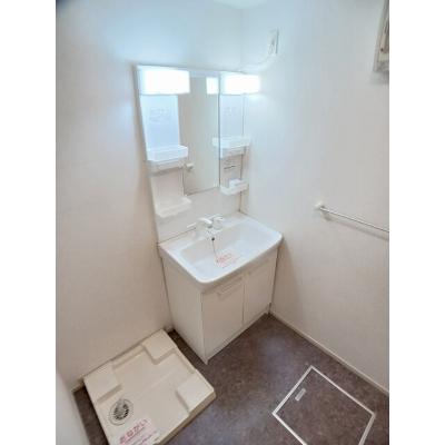 メゾン中町 201【管理NO：1-020945801-02010】 ★家具家電は申し込み後に搬入します★の物件画像