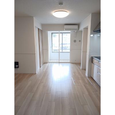 オレンジヴィラージュ 104【管理NO：1-027501301-01040】 ★家具家電は申し込み後に搬入しますの物件画像