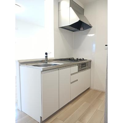 ラ・シルフィード 205【管理NO：1-027342101-02050】 ★家具家電は申し込み後に搬入します★の物件画像