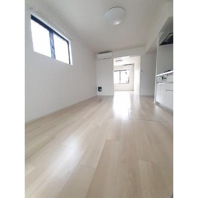 Ｏｆｆｉｎｇ　Ⅱ 101【管理NO：1-027192601-01010】 ★家具家電は申し込み後に搬入します★の物件画像