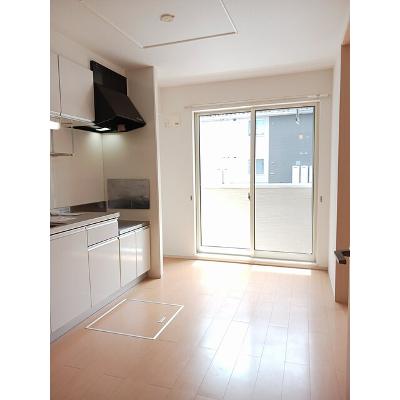 エテルノ　デーア　Ａ 103【管理NO：1-017656301-01030】 ★家具家電は申し込み後に搬入します★の物件画像