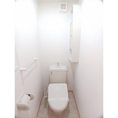 エテルノ・アロッジオ弐番館 204【管理NO：1-016587801-02040】 ★家具家電は申し込み後に搬入します★の物件画像