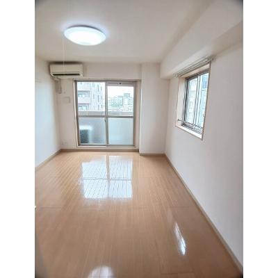カーサ・フィオーレ中広通り 605【管理NO：1-015271901-06050】 ★家具家電は申し込み後に搬入します★の物件画像