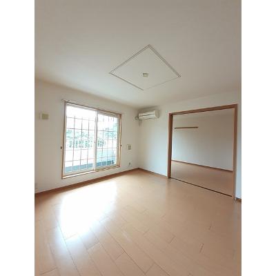 グラース　プラシード 204【管理NO：1-015041501-02040】 ★家具家電は申し込み後に搬入します★の物件画像