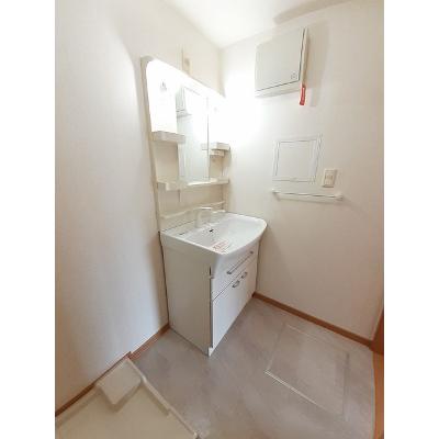 グラース　プラシード 204【管理NO：1-015041501-02040】 ★家具家電は申し込み後に搬入します★の物件画像