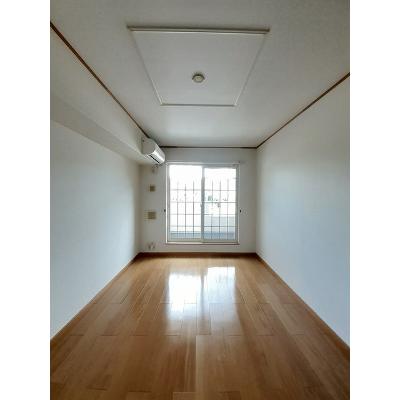 ラフィネ 202【管理NO：1-013369801-02020】 ★家具家電は申し込み後に搬入します★の物件画像