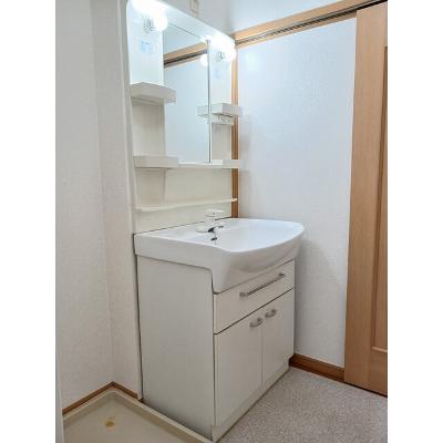 パラッツォリーノ　ヴィオラＢ 201【管理NO：1-013313003-02010】 ★家具家電は申し込み後に搬入します★の物件画像