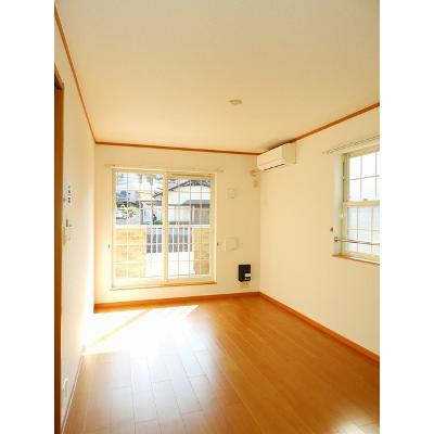 グッディ亀山Ａ 201【管理NO：1-012938601-02010】 ★家具家電は申し込み後に搬入します★の物件画像