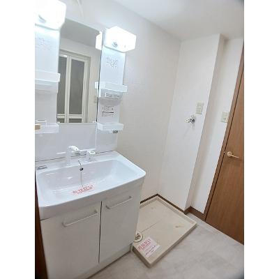 シャポー・ルージュＭ 102【管理NO：1-011439701-01020】 ★家具家電は申し込み後に搬入しますの物件画像