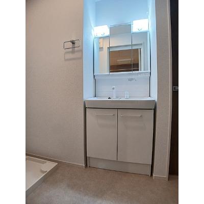 ハウスアイ益田 202【管理NO：1-028707201-02020】 ★家具家電は申し込み後に搬入します★の物件画像