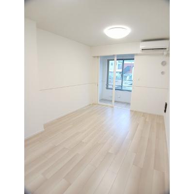 カーサ・グランデ　Ａ 102【管理NO：1-026867201-01020】 ★家具家電は申し込み後に搬入します★の物件画像