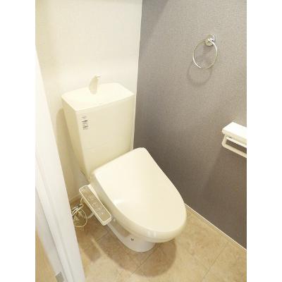 グランディ八重東 203【管理NO：1-026693401-02030】 ★家具家電は申し込み後に搬入します★の物件画像