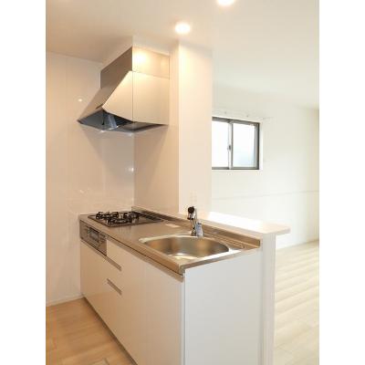 ユーキー１ 101【管理NO：1-025451001-01010】 ★家具家電は申し込み後に搬入します★の物件画像