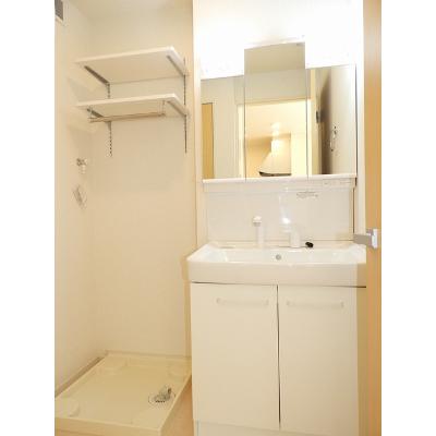 ハートホーム　Ⅱ 101【管理NO：1-025101502-01010】 ★家具家電は申し込み後に搬入します★の物件画像