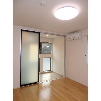 樹（いつき） 101【管理NO：1-020715001-01010】 ★家具家電は申し込み後に搬入します★の物件画像