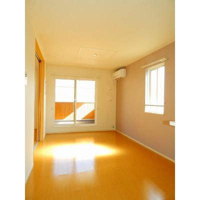 レジェンド　Ⅰ 201【管理NO：1-020530901-02010】 ★家具家電は申し込み後に搬入します★の物件画像