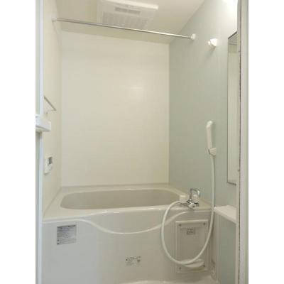 リバティコート 103【管理NO：1-020332001-01030】 ★家具家電は申し込み後に搬入します★の物件画像