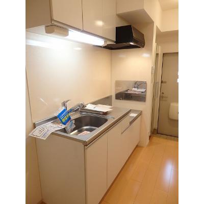 まほら 104【管理NO：1-019550801-01040】 ★家具家電は申し込み後に搬入します★の物件画像