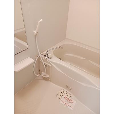 ユニベールＢ 202【管理NO：1-019022202-02020】 ★家具家電は申し込み後に搬入します★の物件画像