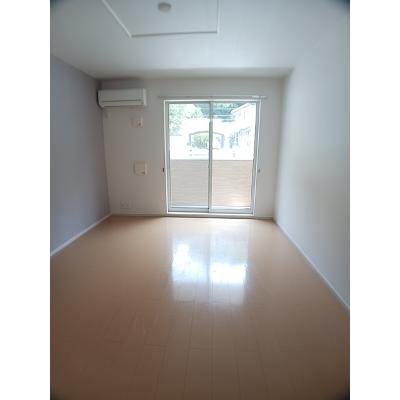 フォレスト　光　Ⅱ 103【管理NO：1-018368502-01030】 ★家具家電は申し込み後に搬入します★の物件画像