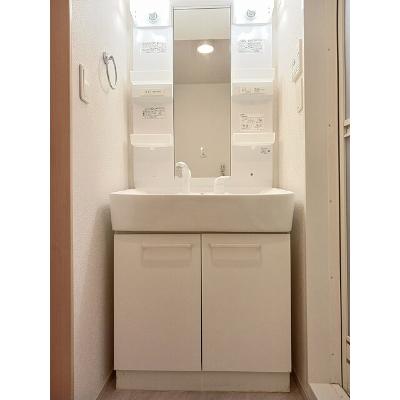 ジェルメ　４７　Ｃ 202【管理NO：1-017368203-02020】 ★家具家電は申し込み後に搬入します★の物件画像