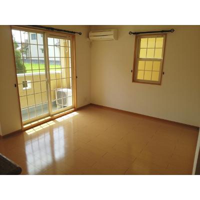 グラースＡ 103【管理NO：1-014226401-01030】 ★家具家電は申し込み後に搬入します★の物件画像