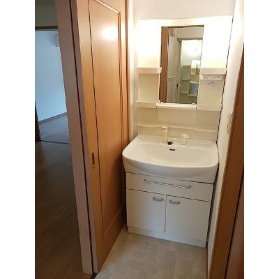 プラシード五番館 102【管理NO：1-013835304-01020】 ★家具家電は申し込み後に搬入します★の物件画像