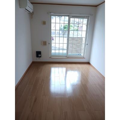 グッディ亀山Ａ 204【管理NO：1-012938601-02040】 ★家具家電は申し込み後に搬入します★の物件画像