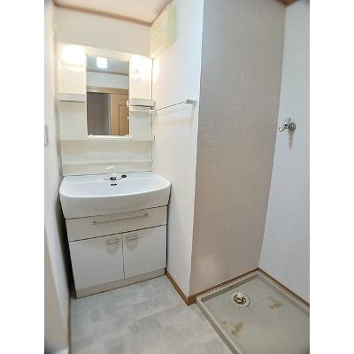 ハーモニー 202【管理NO：1-012747001-02020】 ★家具家電は申し込み後に搬入します★の物件画像